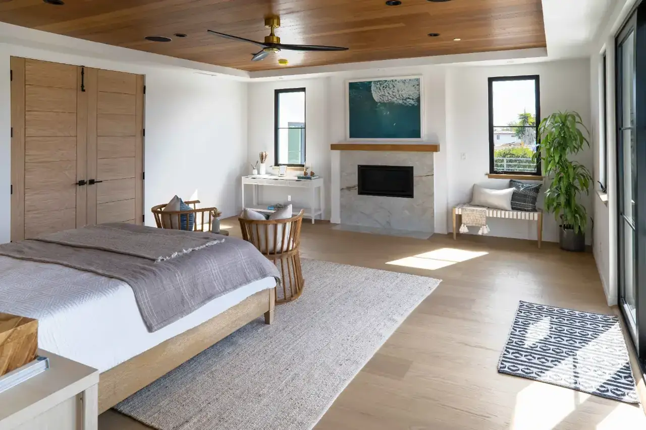 Garrison Allora Doma Select 9-1/2″ European Oak Engineered Hardwood, installed in a room