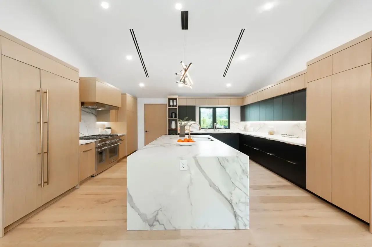 Garrison Beverly Hills Rodeo Drive European Oak Engineered Hardwood, installed in a room