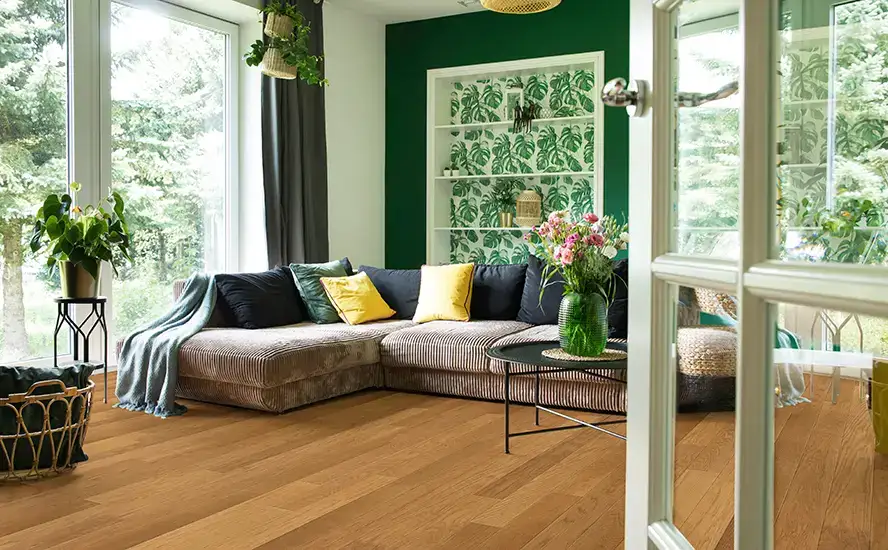 Johnson Hardwood Green Mountain Concord American Oak Solid Hardwood, installed in a room