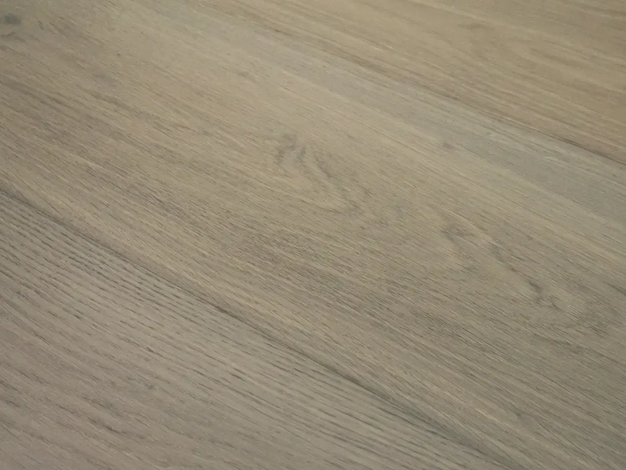 Monarch Plank La Grande Nendaz European Oak Engineered Hardwood, room view