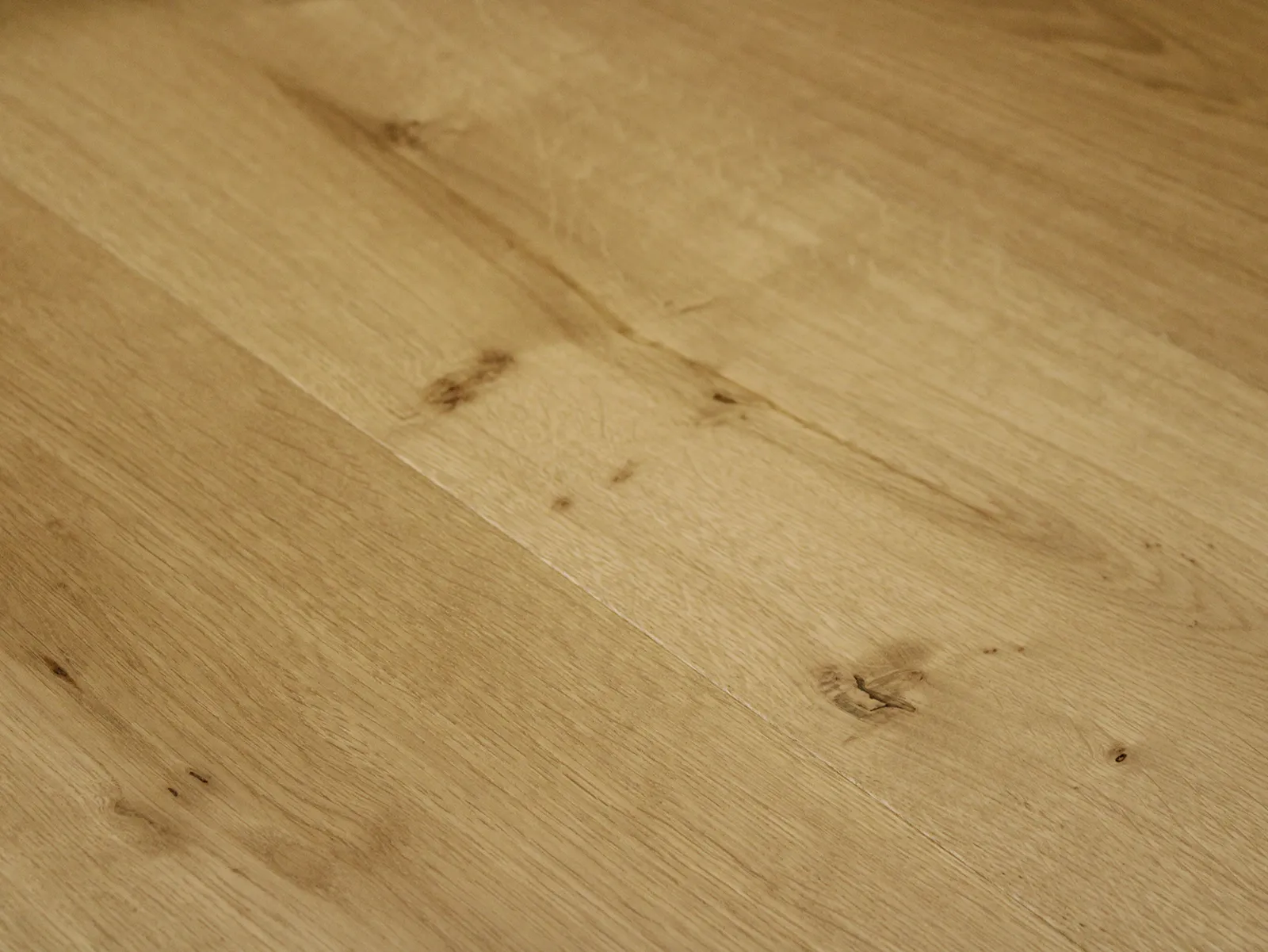 Monarch Plank Manor Sutton European Oak Engineered Hardwood, room view