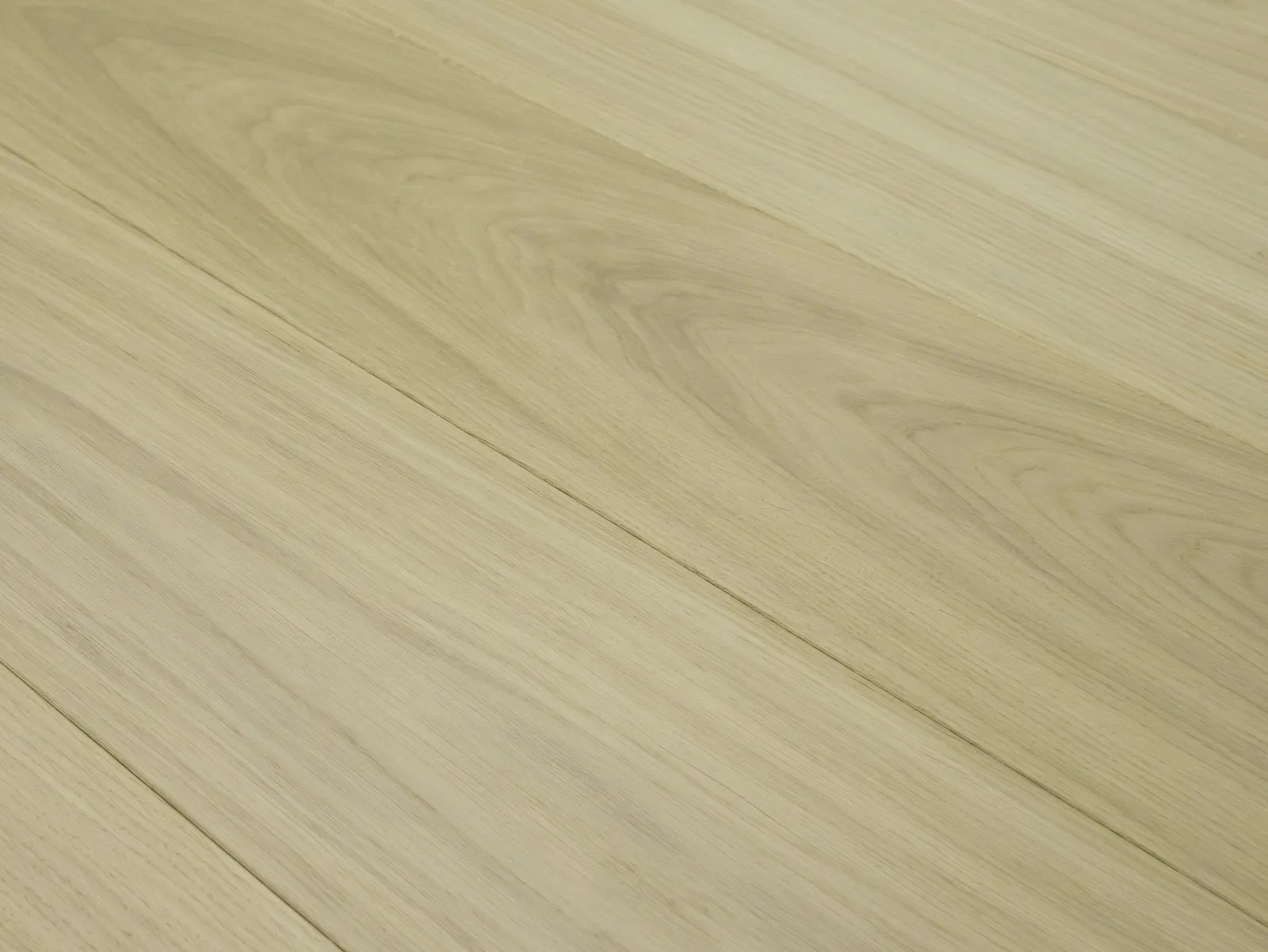 Monarch Plank Regent Juliana European Oak Engineered Hardwood, room view