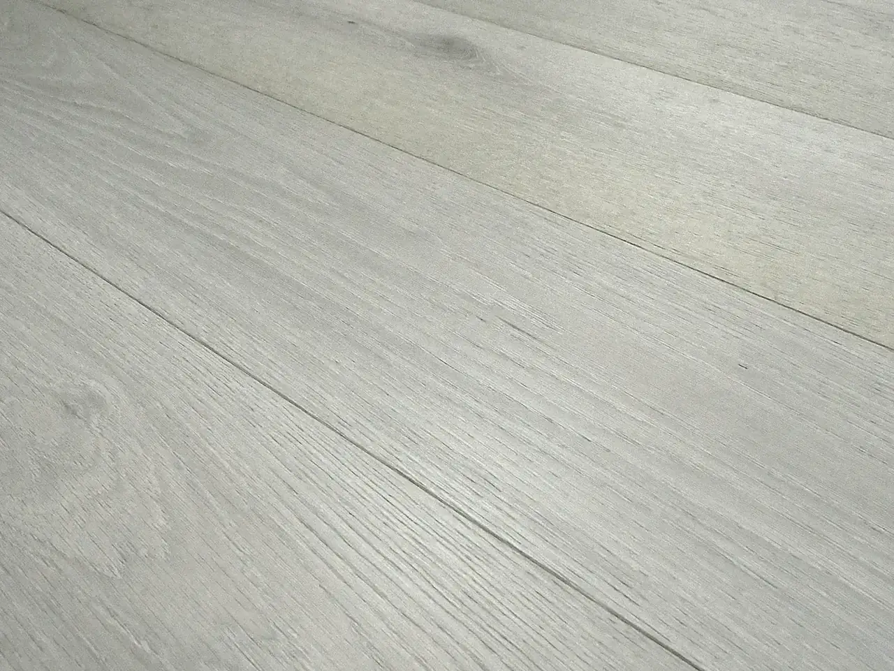 Monarch Plank Tableau Sisley European Oak Engineered Hardwood, room view