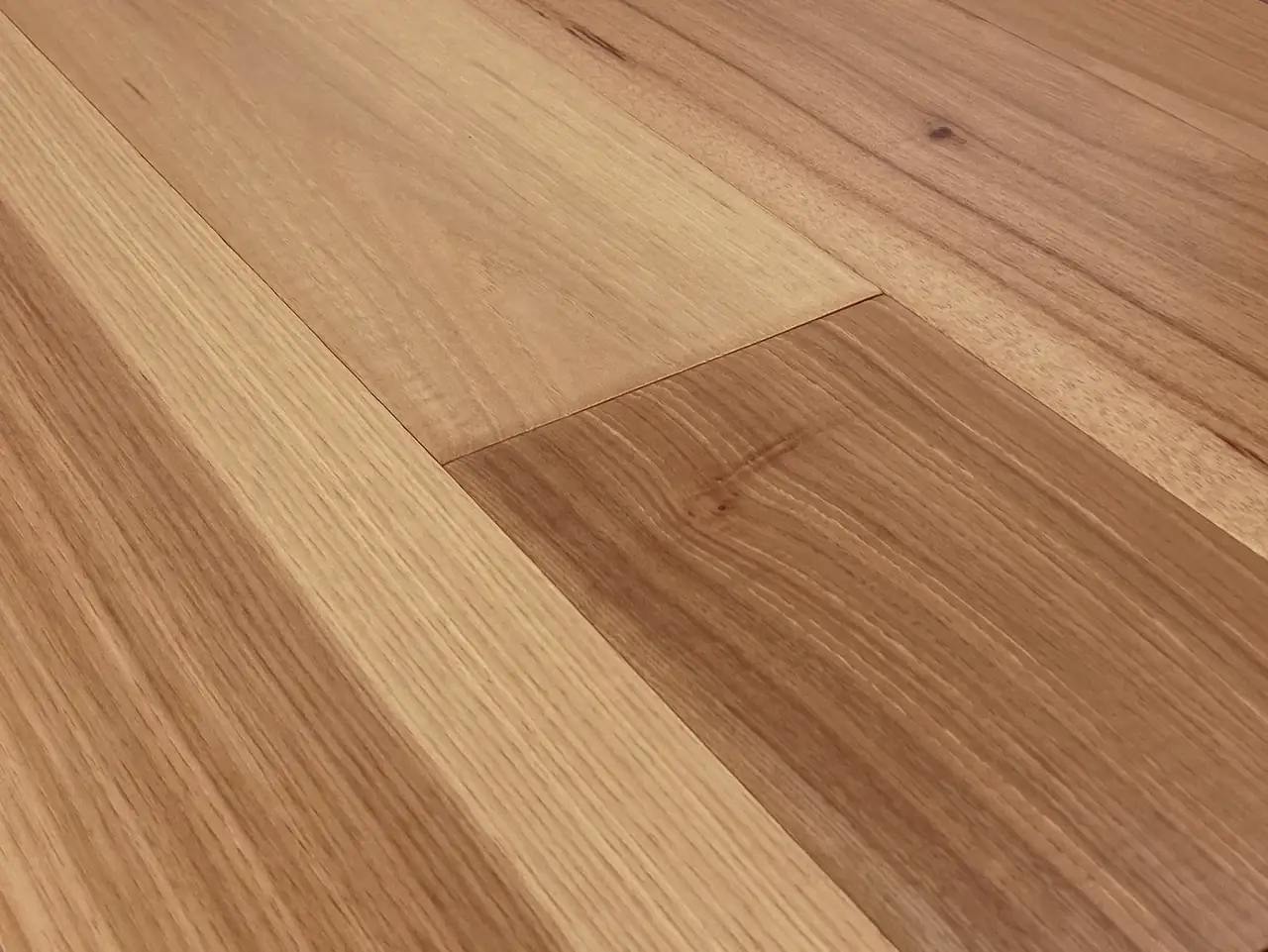 Reward Flooring Camino II Hickory Natural Engineered Hardwood, room view