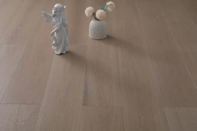 Anthony Van Dyck Lusso 226 Oak Engineered Hardwood, installed in a room
