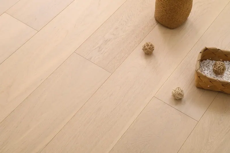 Anthony Van Dyck Progettista 127 Oak Engineered Hardwood, installed in a room