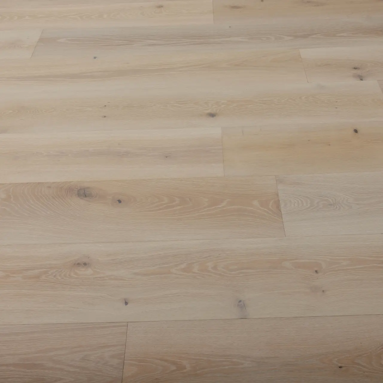 Villagio Wood Floors Del Mare Osso European white oak Engineered Hardwood, installed in a room