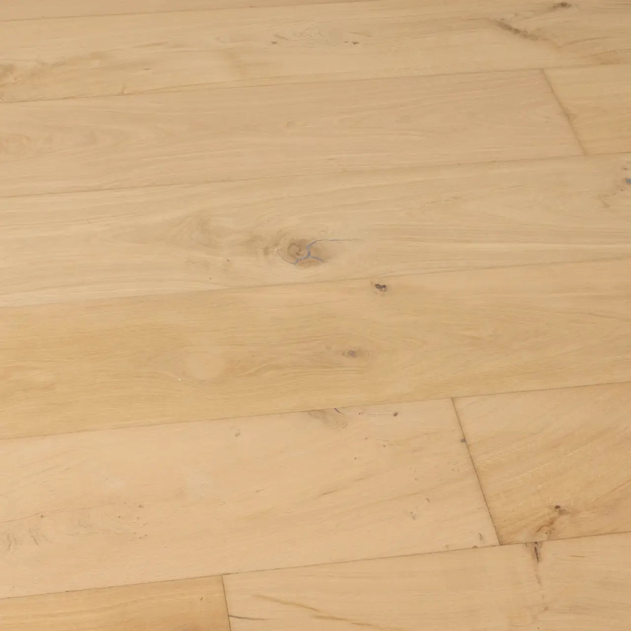 Villagio Wood Floors Del Mare Unfinished 10-1/4″ European white oak Engineered Hardwood, installed in a room